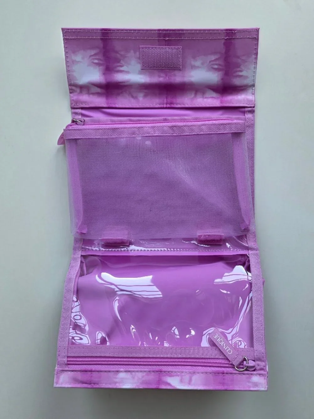 NEW Clinique Tri-Fold Travel Cosmetic Case Tie Dye Pink Purple Foldable Mesh GWP